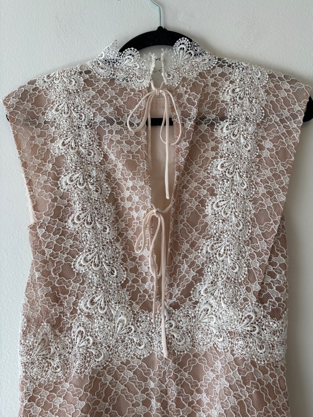 Sandro Paris Peaches High Neck Lace Dress Sz 2 Blush Pink Soft Glamour Romantic - Picture 9 of 15